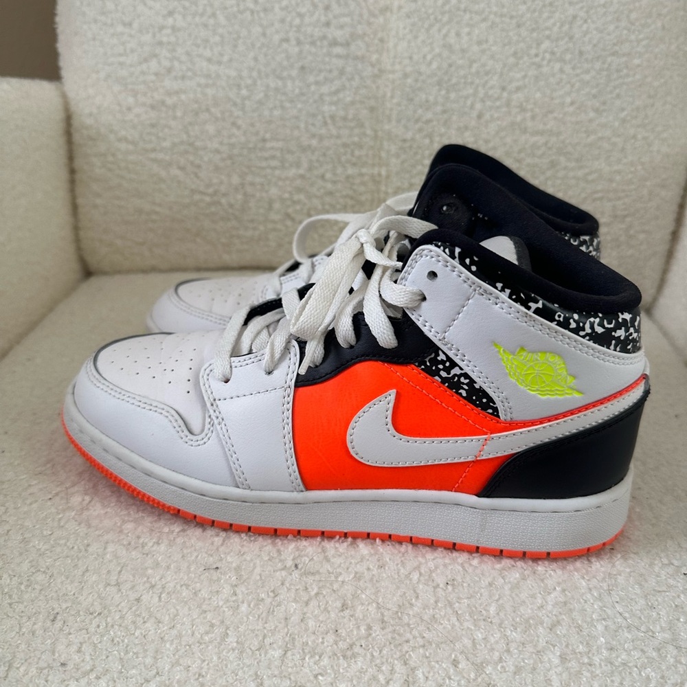 Jordan 1 Mid ‘Composition Notebook GS’